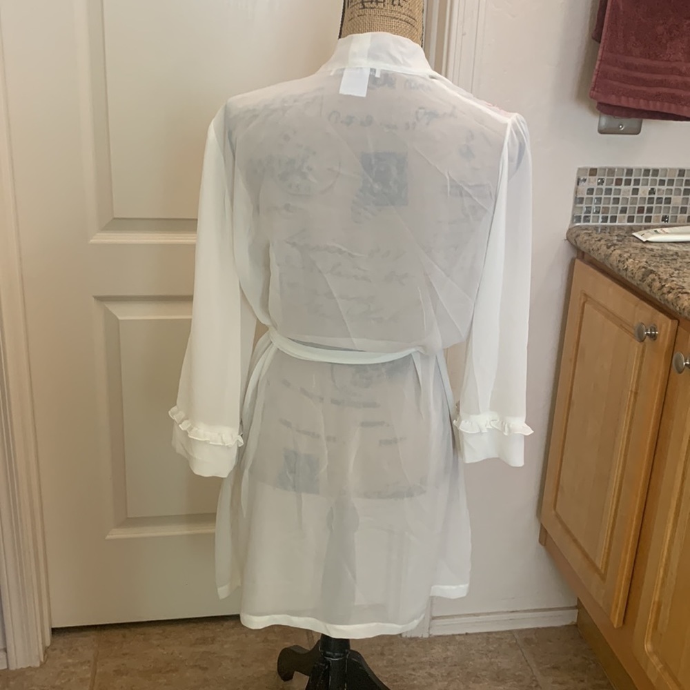 Sheer Embroidered Cream Short Robe Ruffled‎ Sleeve Size M - Picture 13 of 13